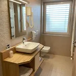 Hisa Ales 4* Kranj