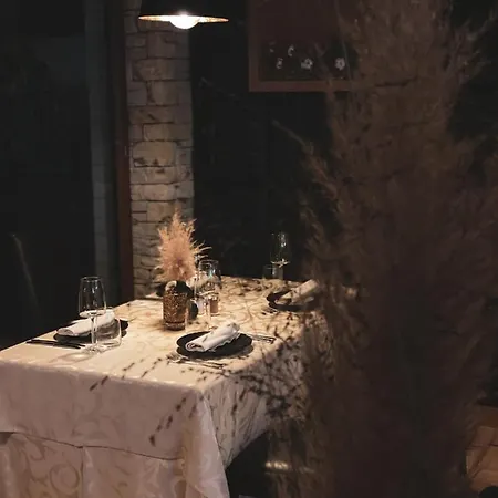 Πανσιόν Hisa Ales