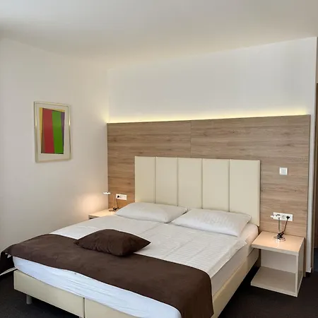 Guest house Hisa Ales 3*