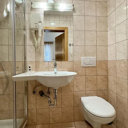 Hisa Ales Guest house