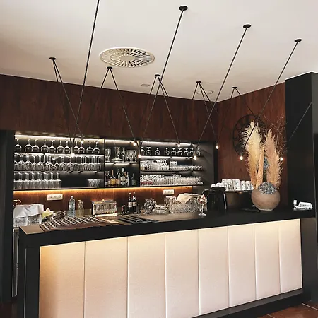 Hisa Ales 4* Kranj