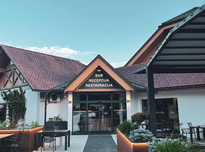 Hisa Ales 4* Kranj