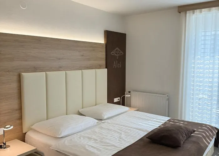 Vendégház Hisa Ales 4*