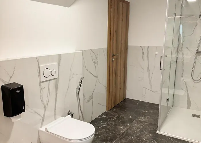 Hisa Ales Gostinjska kuća 4*